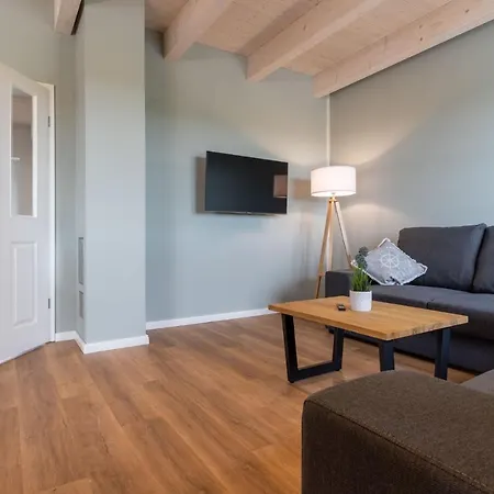 Dhh Lahnung Holiday home