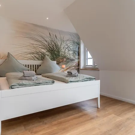 Dom wakacyjny Dhh Lahnung